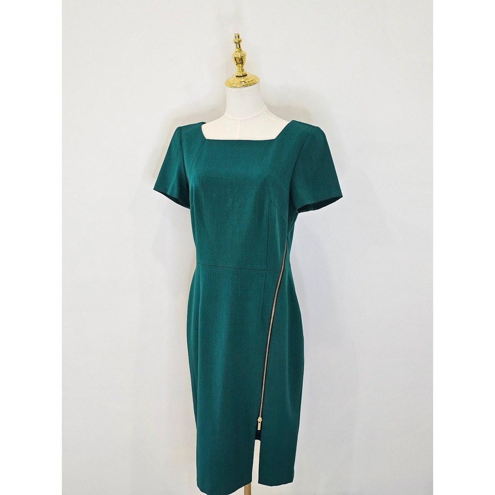 Julia Jordan Green Sheath Dress Square Neck Gold Zipper Slit Quiet Luxury